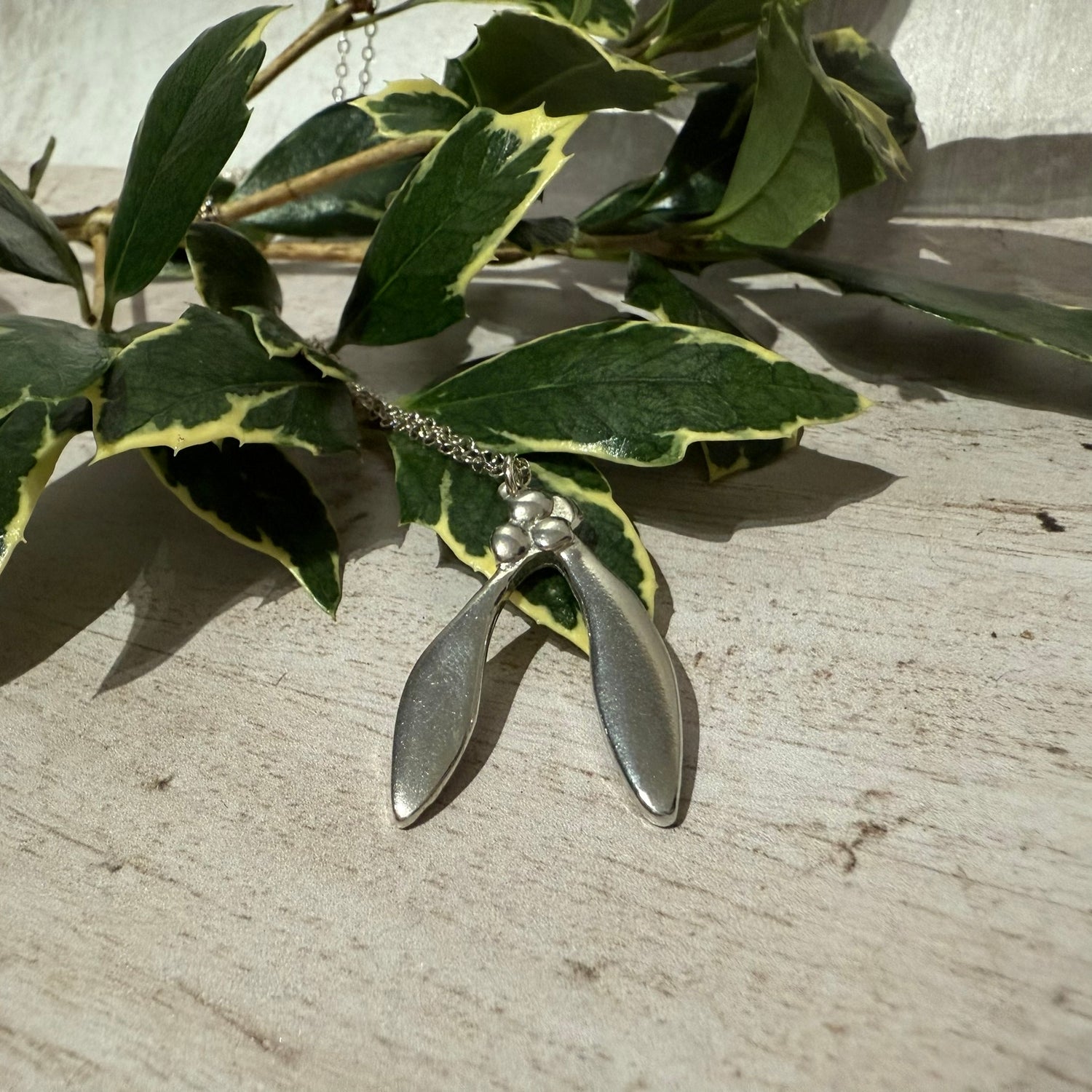Mistletoe Pendant